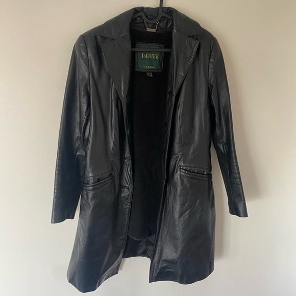 Danier jacket coat with removable fleece layer - Picture 2 of 4